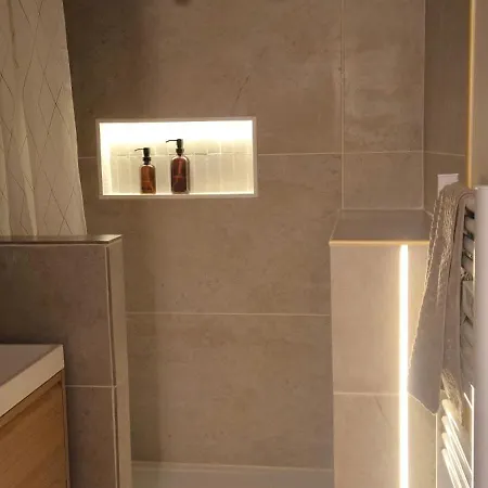 Apartman Cocon Du Vercors - T2 Neuf Tullins